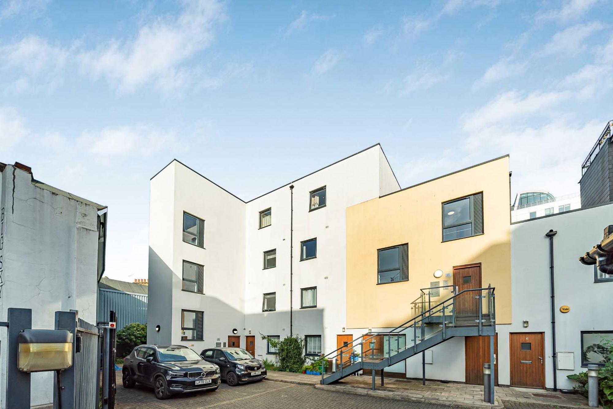 King'S Cross - 2Br With Terrace - Cityapartmentstay Londres Exterior foto