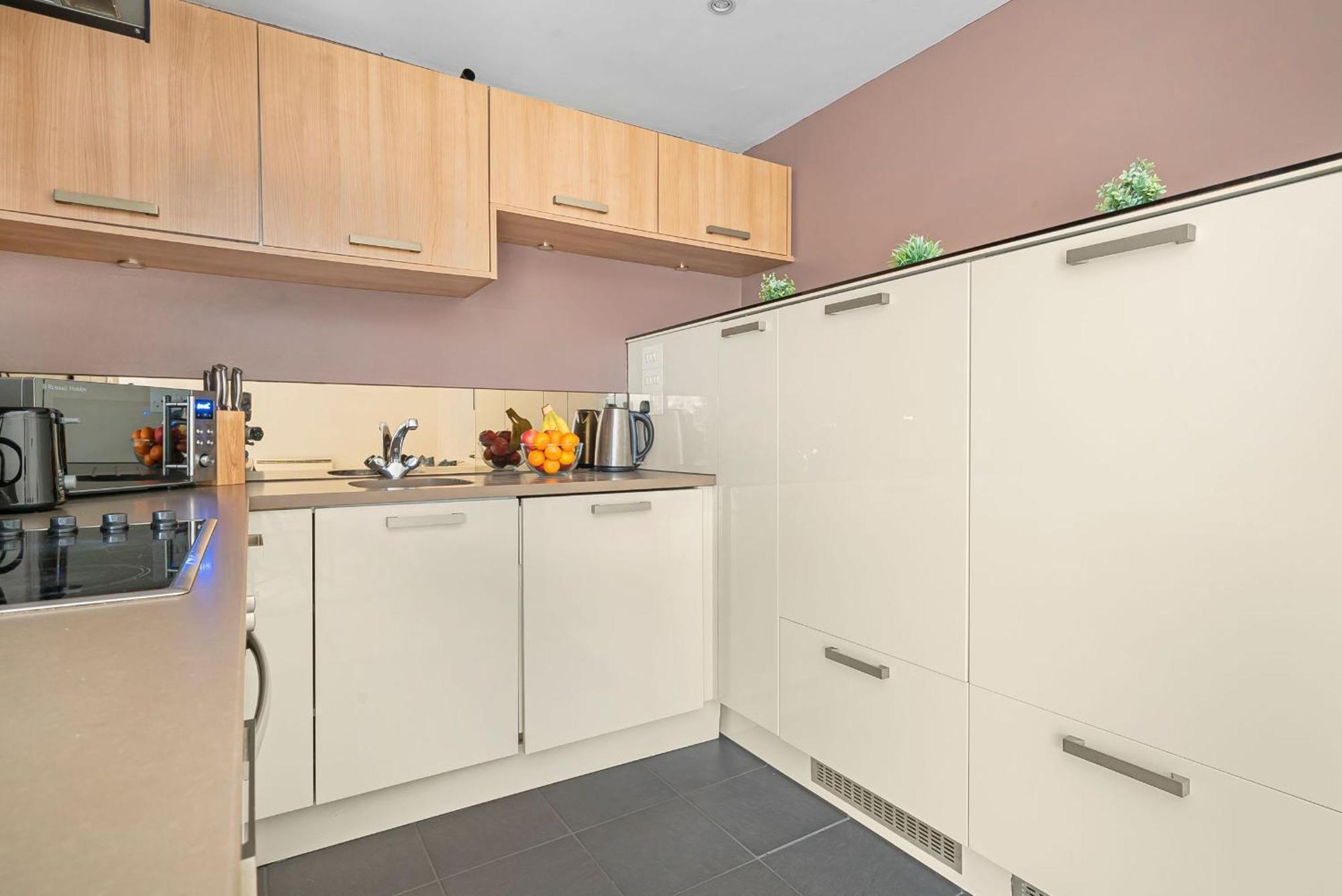King'S Cross - 2Br With Terrace - Cityapartmentstay Londres Exterior foto
