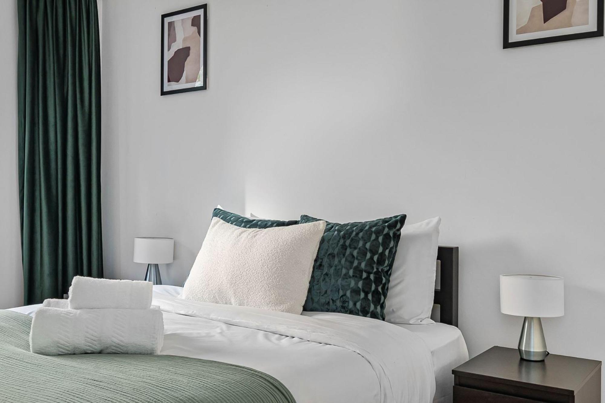 King'S Cross - 2Br With Terrace - Cityapartmentstay Londres Exterior foto
