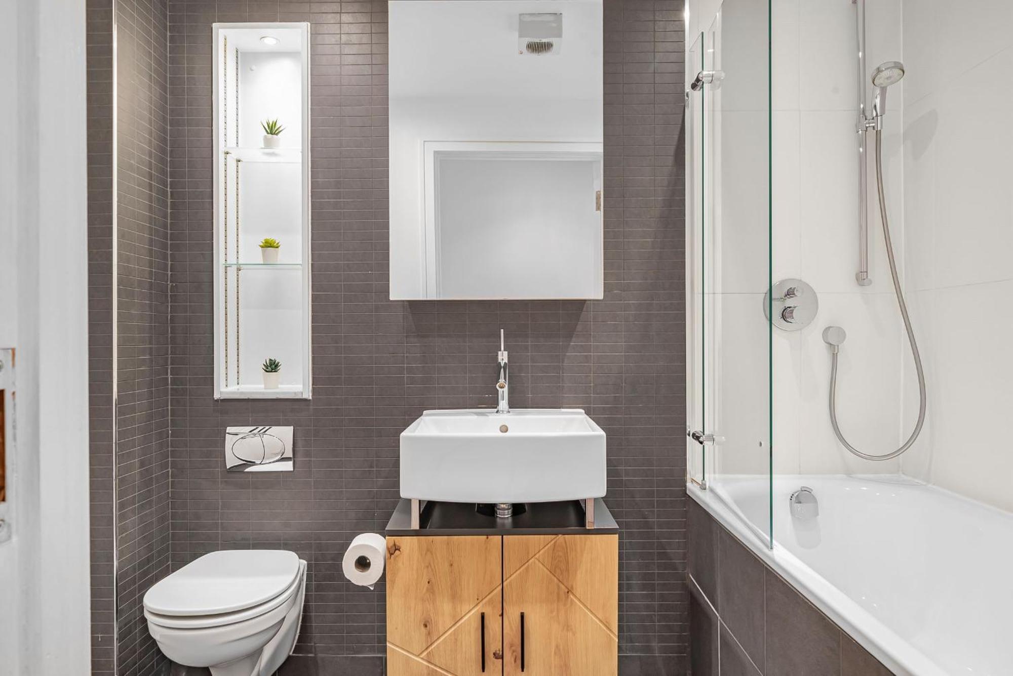 King'S Cross - 2Br With Terrace - Cityapartmentstay Londres Exterior foto