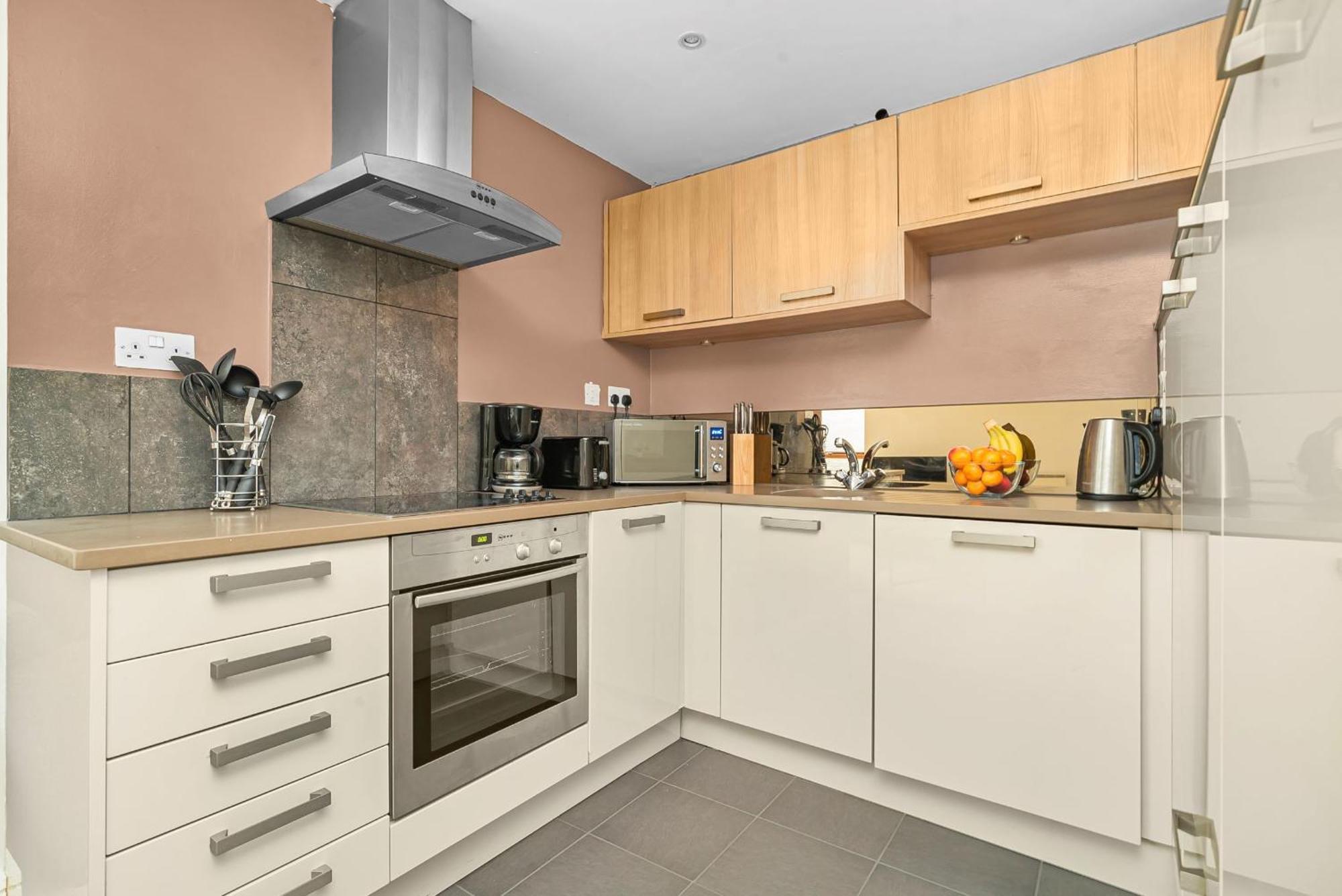 King'S Cross - 2Br With Terrace - Cityapartmentstay Londres Exterior foto